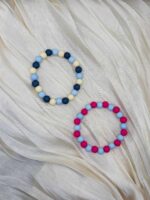 Handgefertigte bunte Perlenarmbänder für Alltag und Urlaub