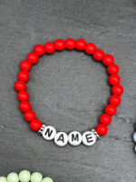 Perlenarmband mit Namen - personalisierbar in 4 Farben – Bild 4