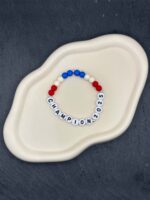 Fanaccessoires aus Perlen mit personalisierbarem Schriftzug