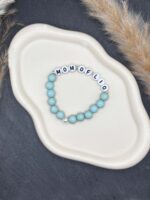 Detailansicht personalisiertes Mama-Kind-Armband mit Buchstabenperlen