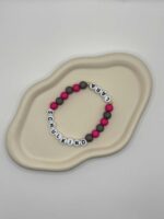 Handgefertigtes Schulkind Armband mit bunten Perlen und Namen