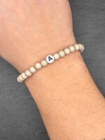 Armband mit Buchstaben Perlen individuell personalisierbar