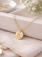 Goldene Personalisierte Initialen Kette graviert