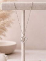 Filigrane Herzkette mit Glitzerstein-Anhänger Silber – Bild 3